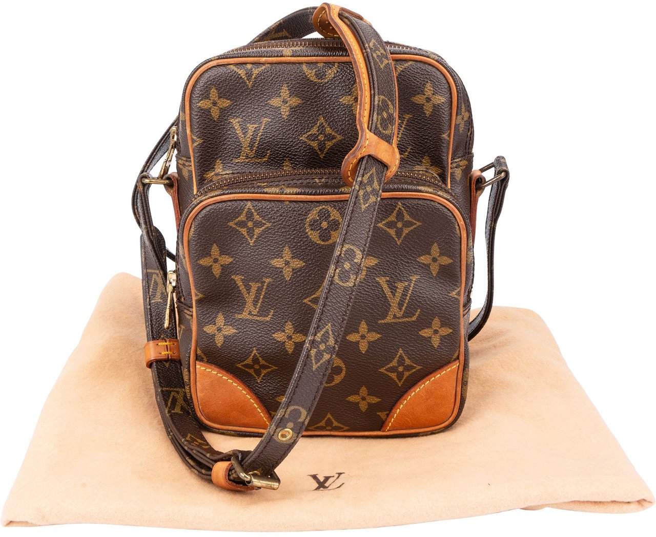 Louis Vuitton Louis Vuitton Canvas Monogram Amazone Crossbody Bag Bruin