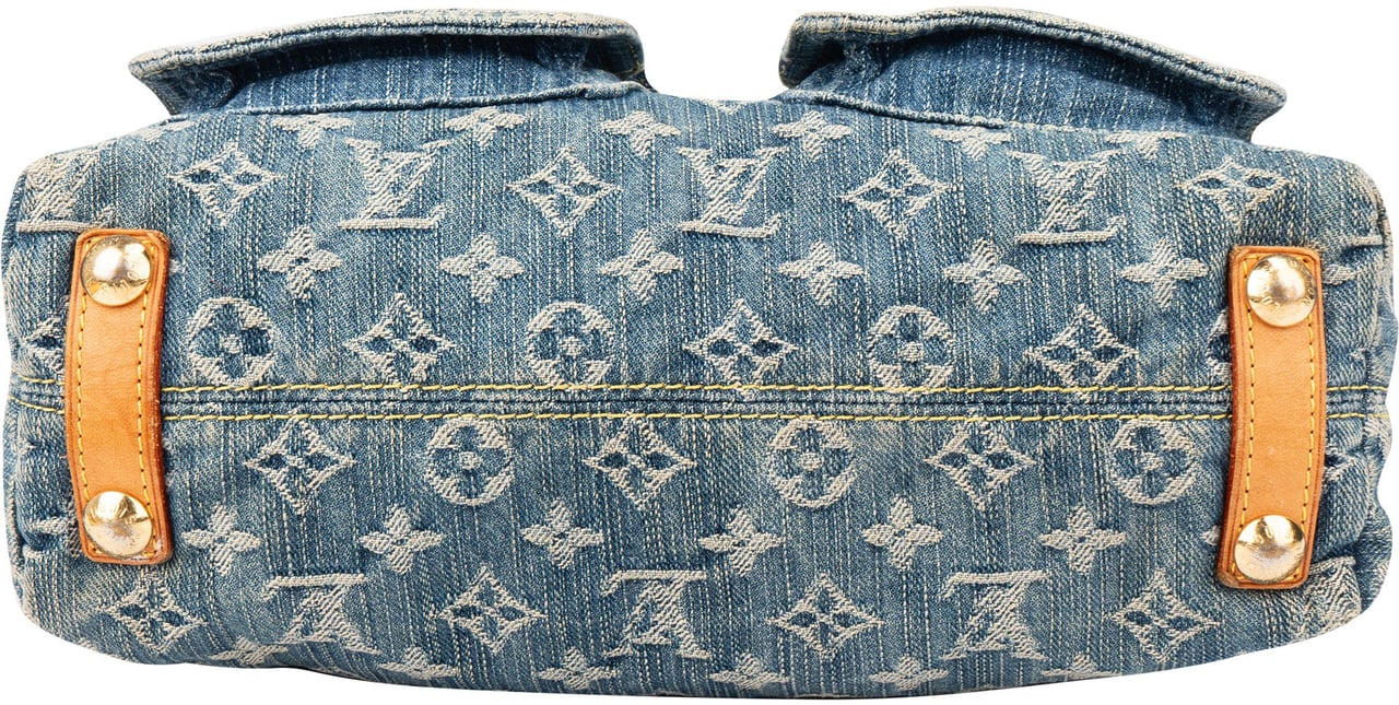 Louis Vuitton Louis Vuitton Denim Monogram Baggy PM Crossbody Bag Bruin