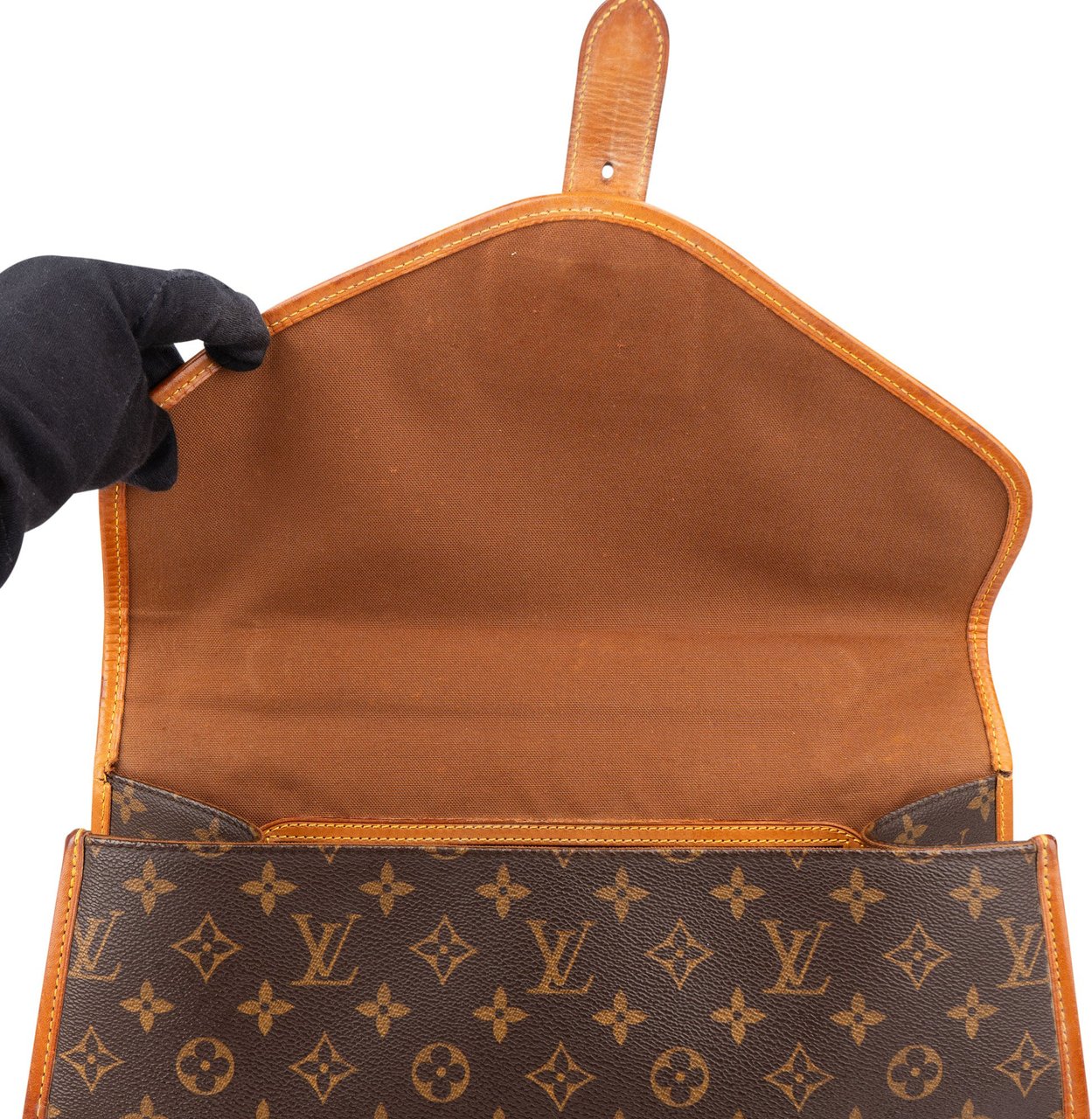 Louis Vuitton Louis Vuitton Canvas Monogram Beverly Handbag Bruin
