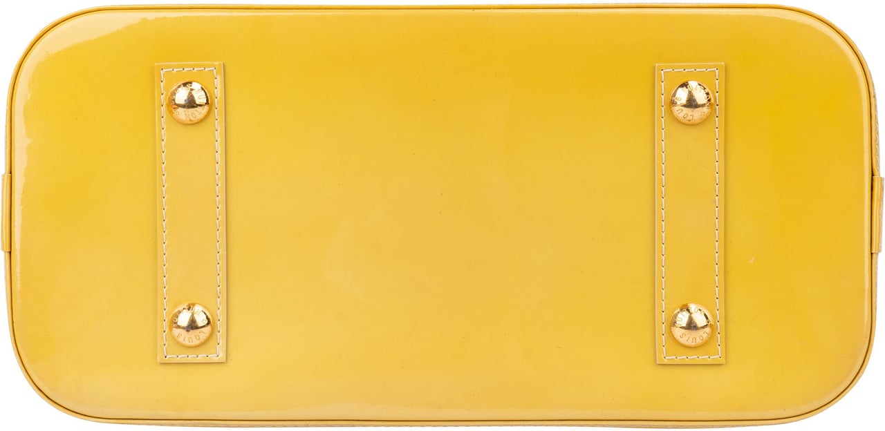 Louis Vuitton Louis Vuitton Jaune Vernis Monogram Alma PM Handbag Geel