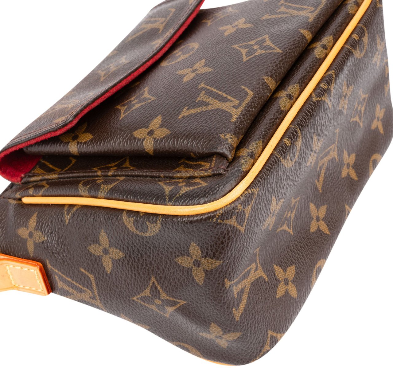 Louis Vuitton Louis Vuitton Canvas Monogram Cite PM Crossbody Bag Bruin