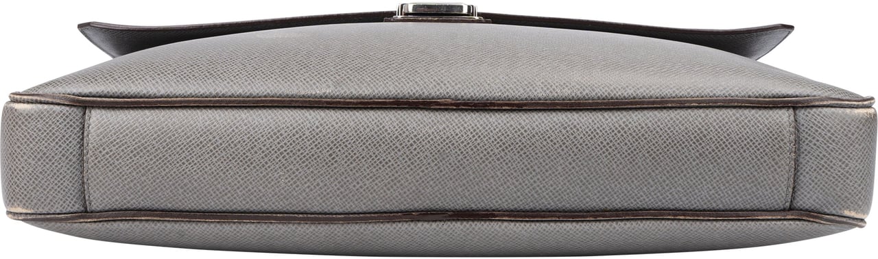 Louis Vuitton Grey Taiga Leather Vassili PM Business Handbag Donkergrijs