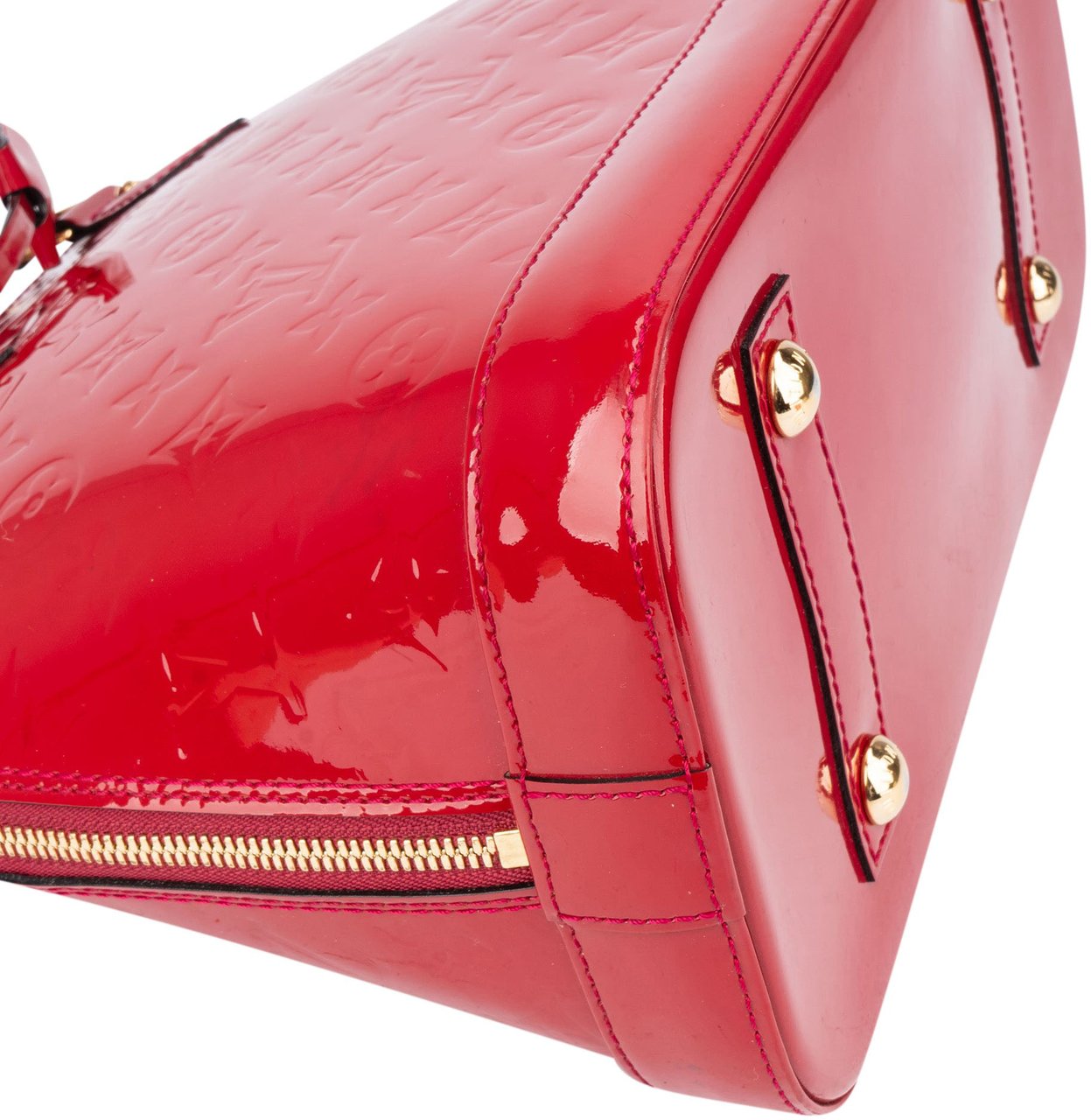 Louis Vuitton Louis Vuitton Pomme D'Amour Vernis Monogram Alma PM Handbag Rood