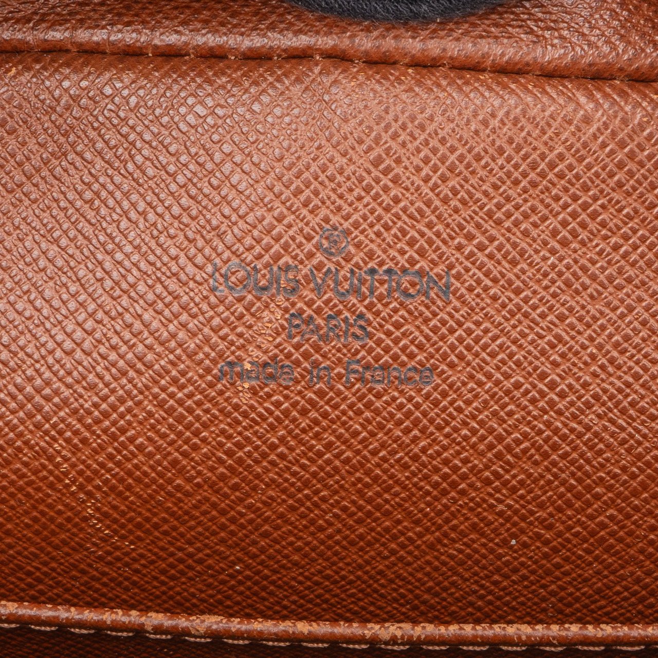 Louis Vuitton Louis Vuitton Canvas Monogram Cite MM Shoulder Bag Bruin