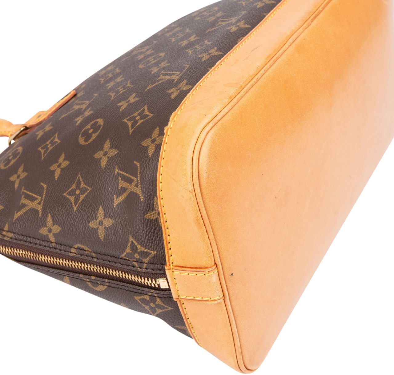 Louis Vuitton Louis Vuitton Canvas Monogram Alma PM Handbag Bruin