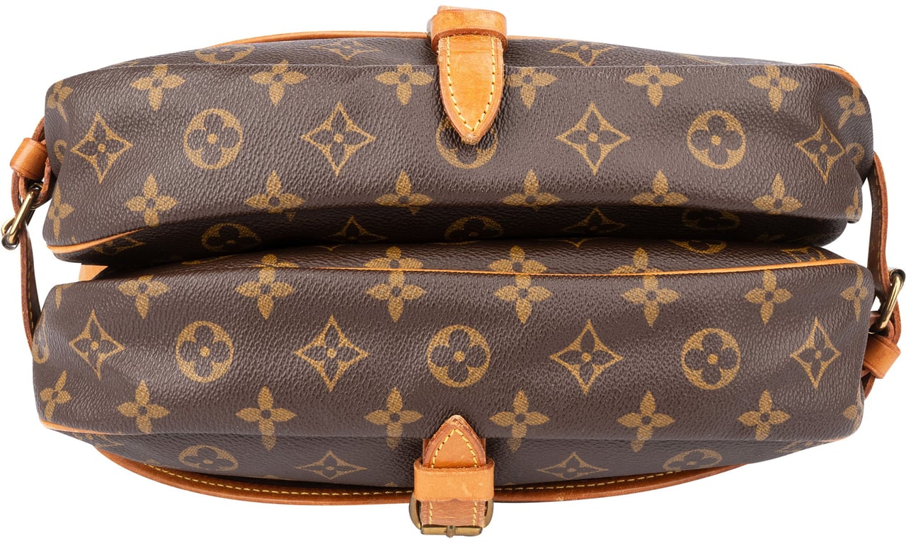 Louis Vuitton Louis Vuitton Canvas Monogram Saumur 30 Crossbody Bag Bruin