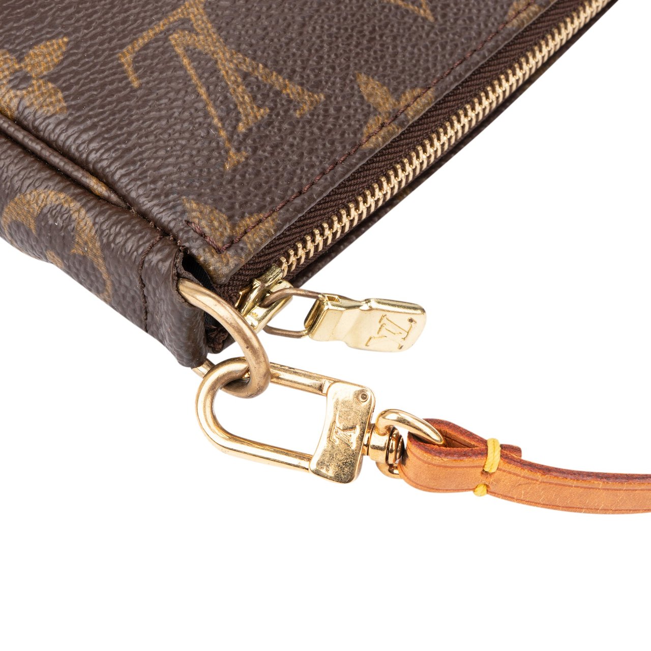 Louis Vuitton Louis Vuitton Canvas Monogram Pochette Accessoire Handbag Bruin