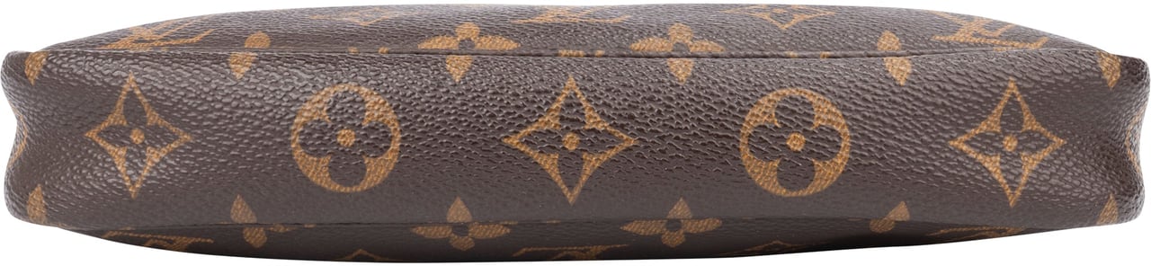 Louis Vuitton Louis Vuitton Canvas Monogram Pochette Accessoire Handbag Bruin