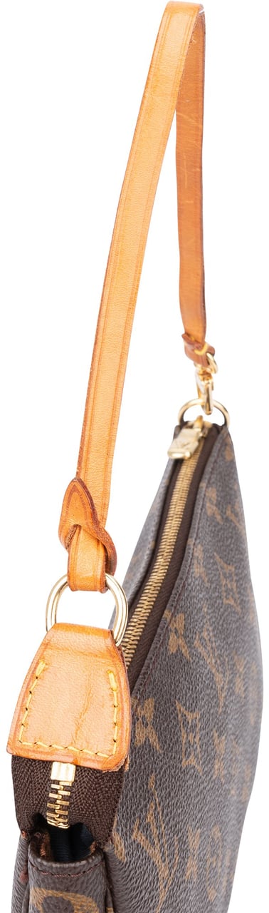 Louis Vuitton Louis Vuitton Canvas Monogram Pochette Accessoire Handbag Bruin