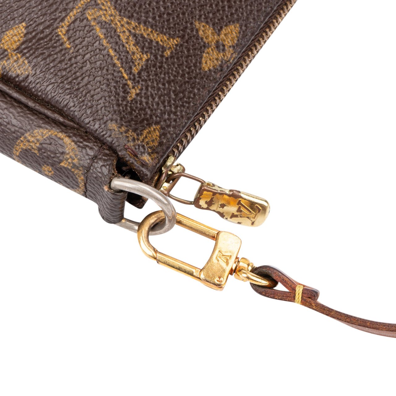 Louis Vuitton Louis Vuitton Canvas Monogram Pochette Accessoire Handbag Bruin