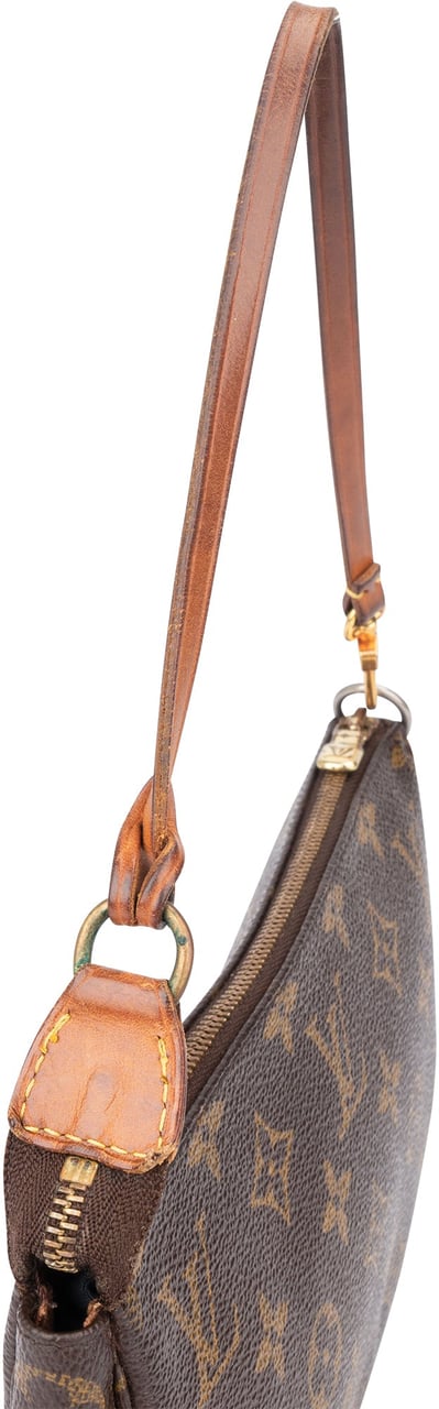 Louis Vuitton Louis Vuitton Canvas Monogram Pochette Accessoire Handbag Bruin