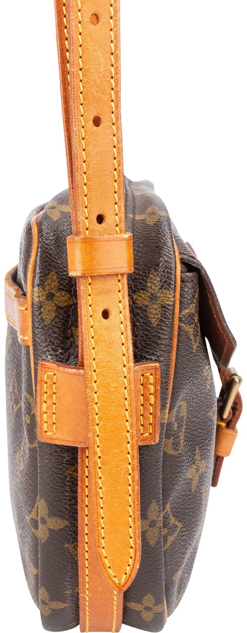 Louis Vuitton Louis Vuitton Canvas Monogram Jeune Fille MM Crossbody Bag Bruin