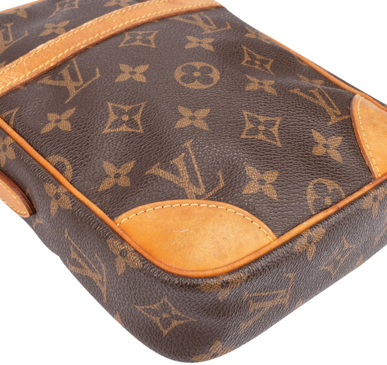 Louis Vuitton Louis Vuitton Canvas Monogram Danube Crossbody Bag Bruin