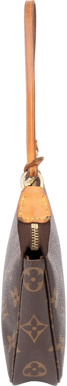 Louis Vuitton Louis Vuitton Canvas Monogram Pochette Accessoire Handbag Bruin