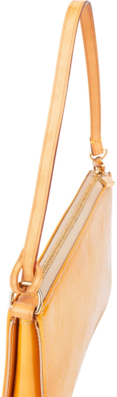 Louis Vuitton Louis Vuitton Vernis Monogram Lexington Pochette Accessoire Handbag Geel