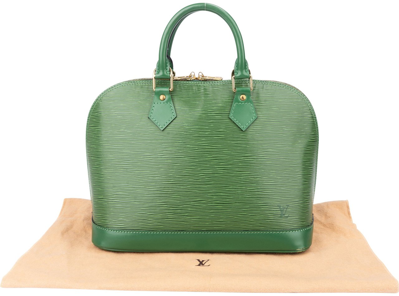 Louis Vuitton Louis Vuitton Vert Epi Leather Alma PM Handbag Groen
