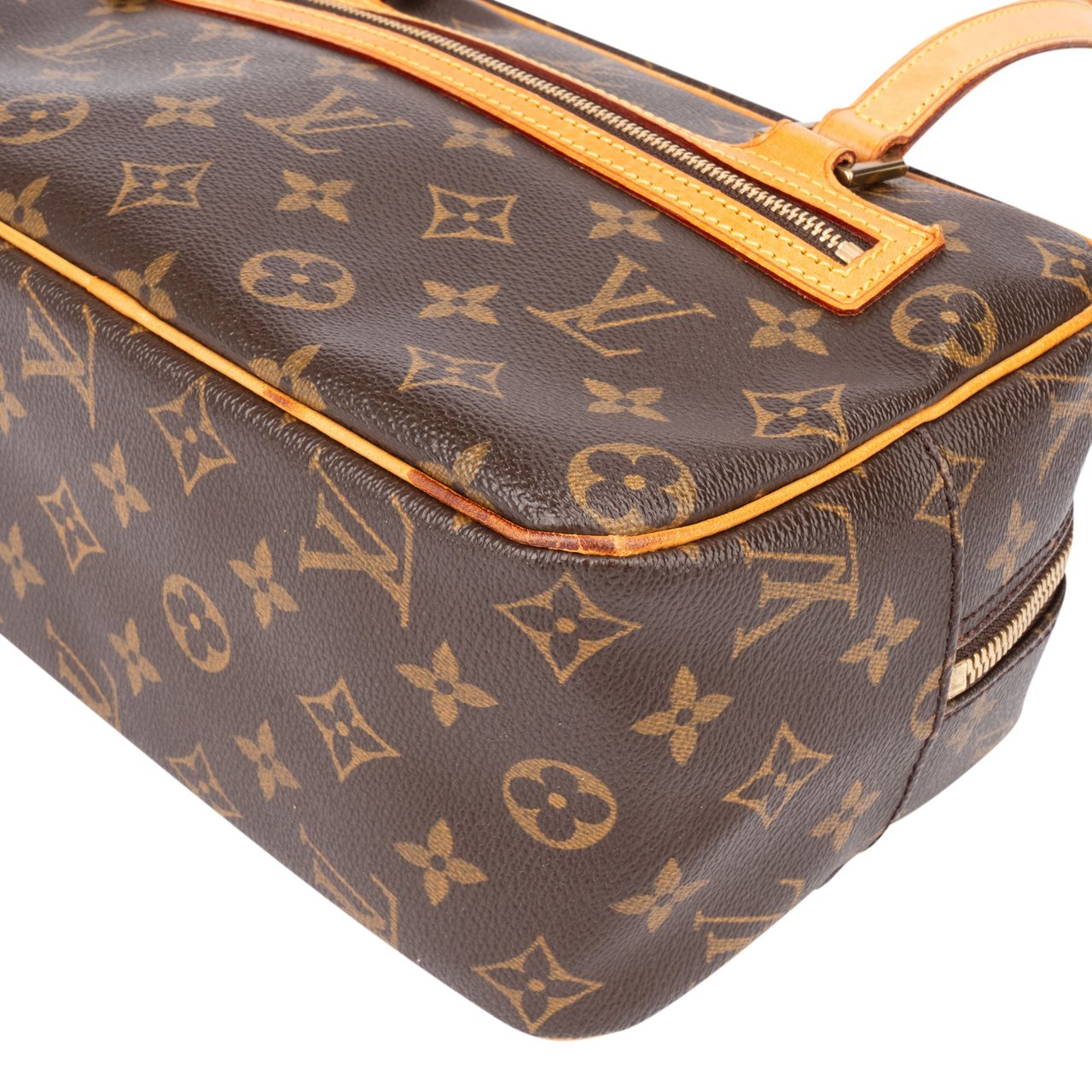 Louis Vuitton Louis Vuitton Canvas Monogram Cite MM Shoulder Bag Bruin