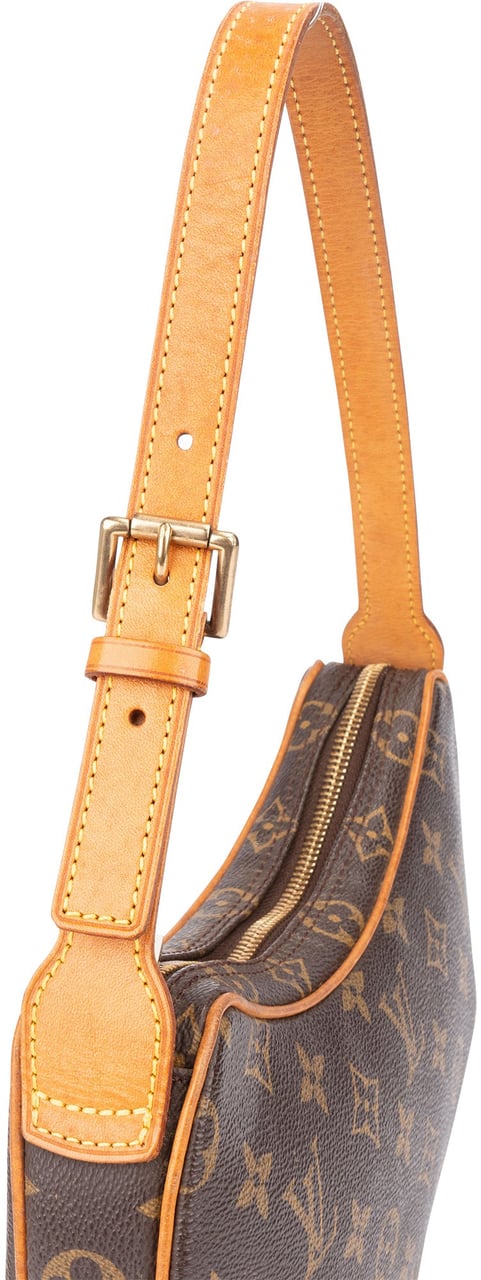 Louis Vuitton Louis Vuitton Canvas Monogram Croissant PM Handbag Bruin