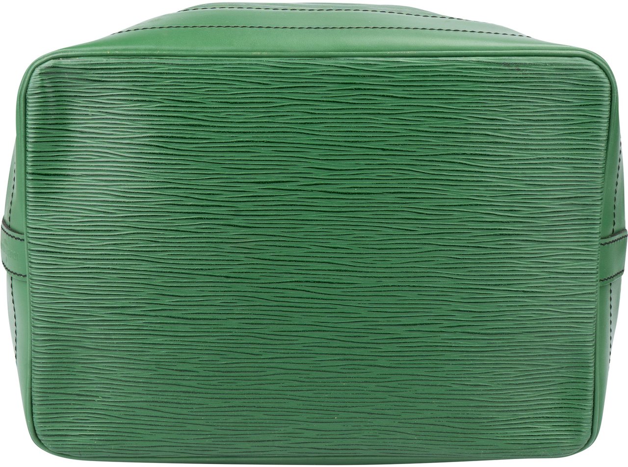 Louis Vuitton Louis Vuitton Vert Epi Leather Sac Noe Grande Shoulder Bag Groen