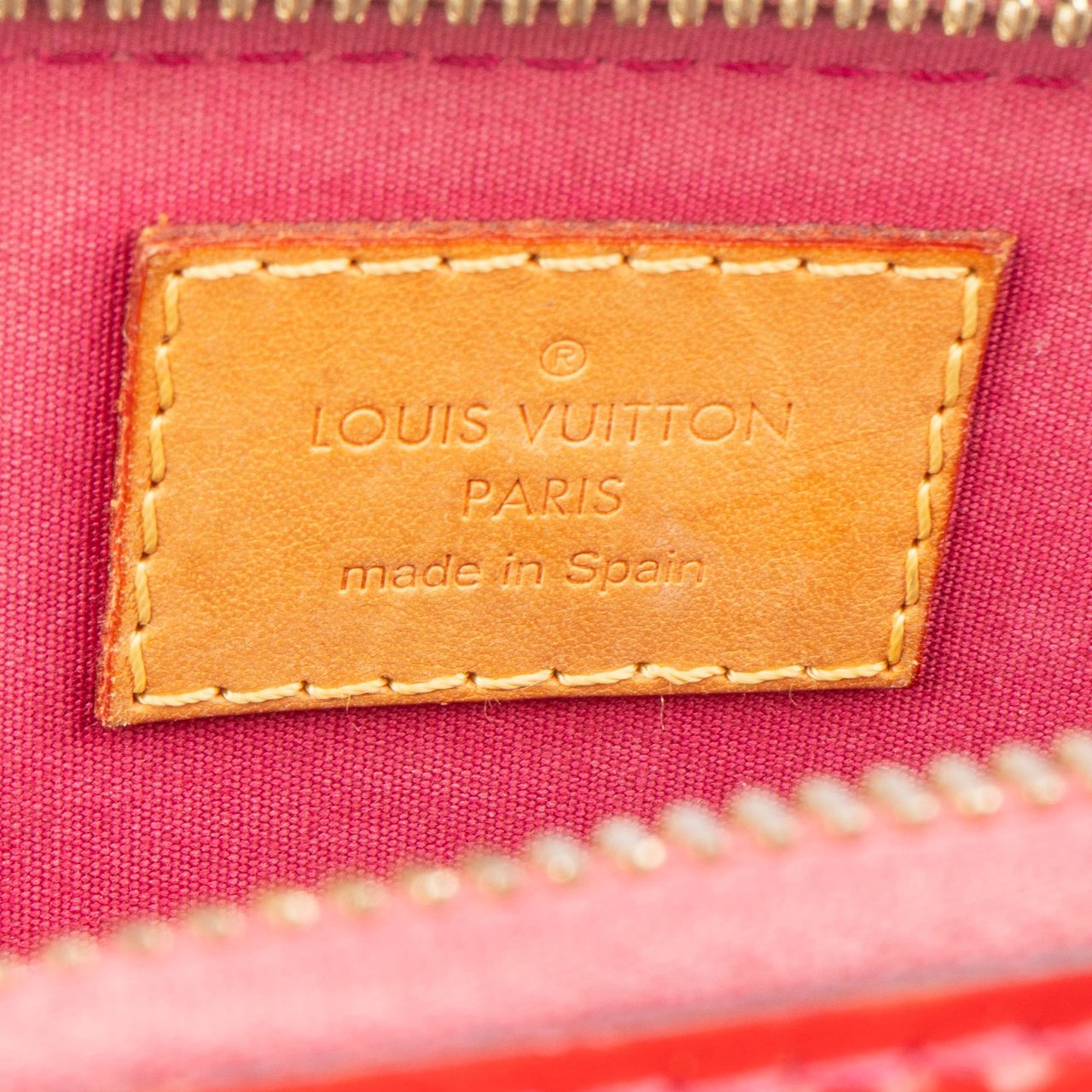 Louis Vuitton Louis Vuitton Pomme D´Amour Vernis Monogram Alma BB Handbag Rood