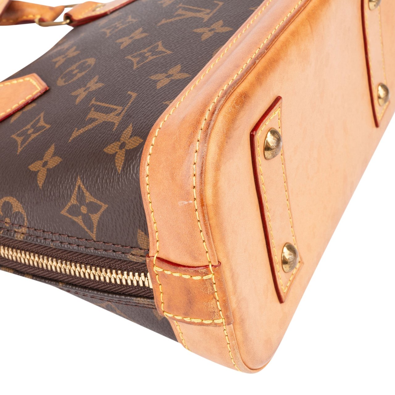 Louis Vuitton Louis Vuitton Canvas Monogram Alma BB Handbag Bruin