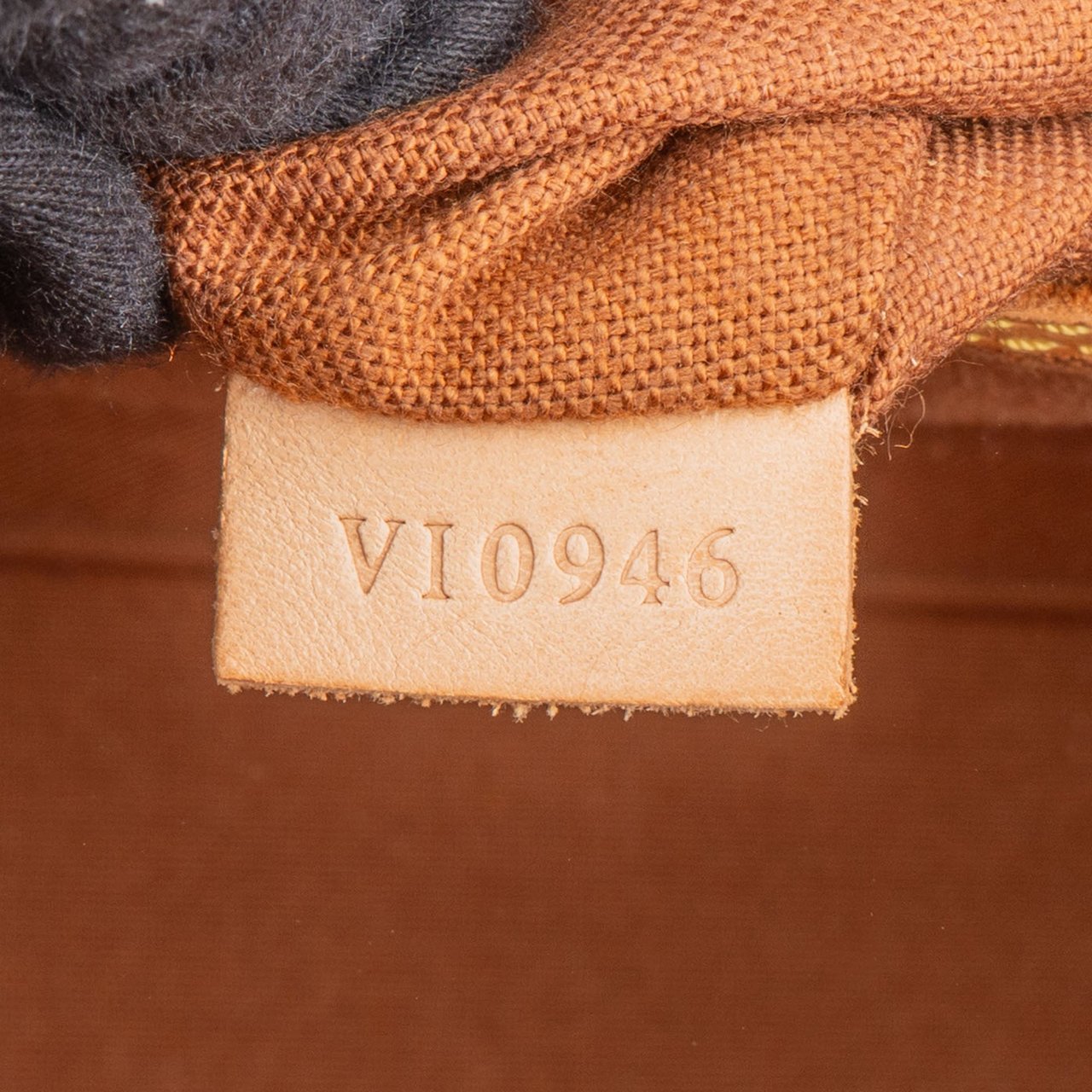 Louis Vuitton Louis Vuitton Canvas Monogram Alma PM Handbag Bruin