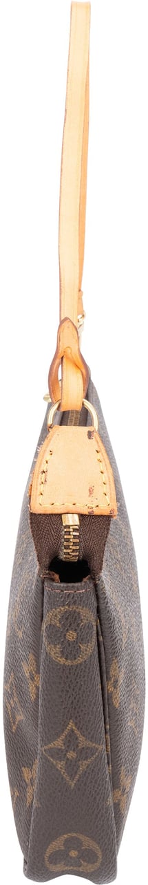 Louis Vuitton Louis Vuitton Canvas Monogram Pochette Accessoire Handbag Bruin