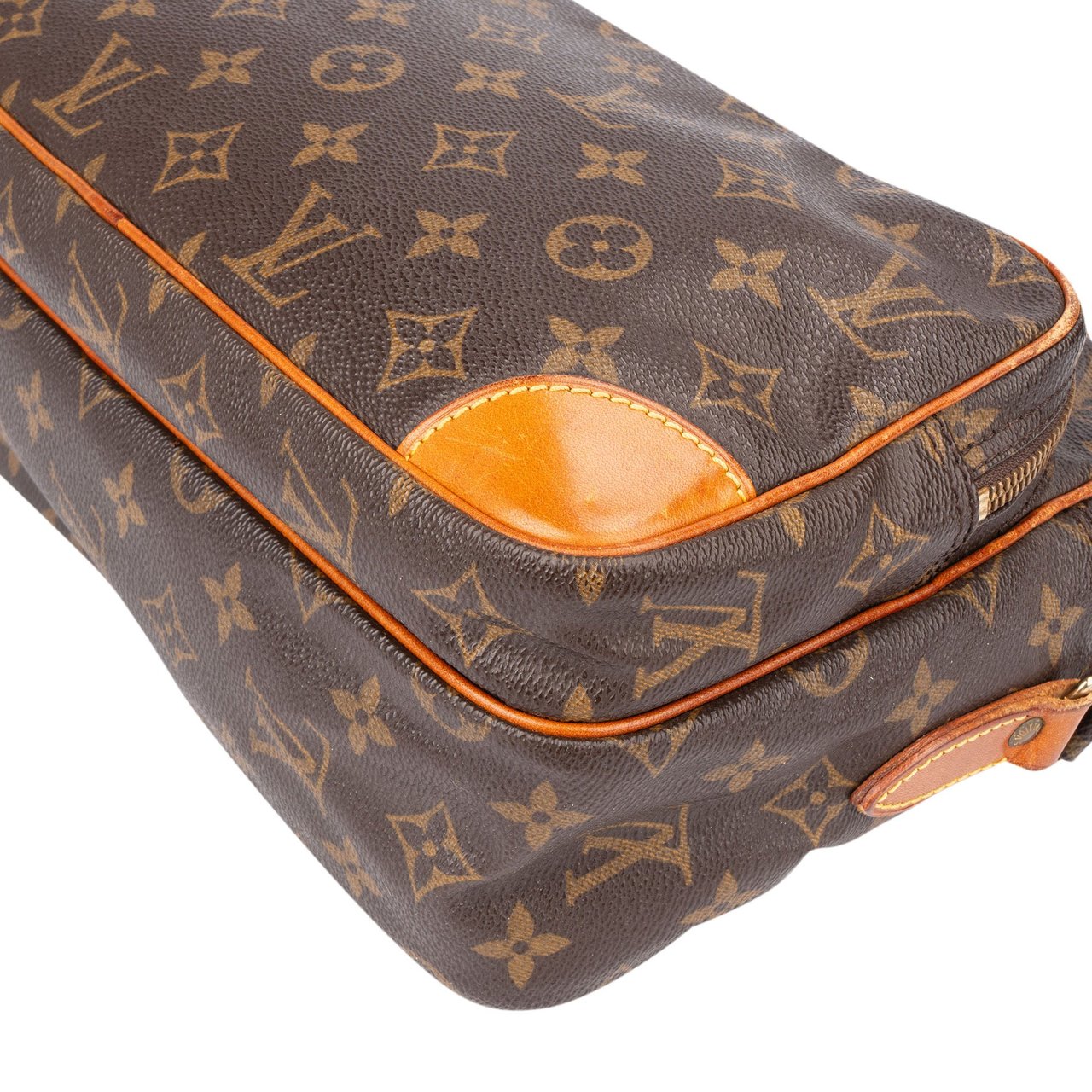 Louis Vuitton Louis Vuitton Canvas Monogram Nile Crossbody Bag Bruin