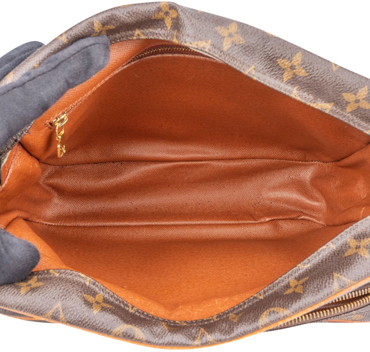 Louis Vuitton Louis Vuitton Canvas Monogram Nile Crossbody Bag Bruin