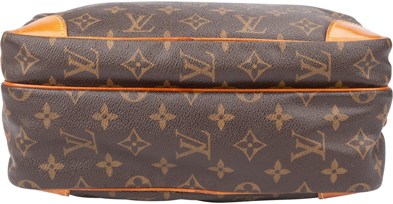 Louis Vuitton Louis Vuitton Canvas Monogram Nile Crossbody Bag Bruin
