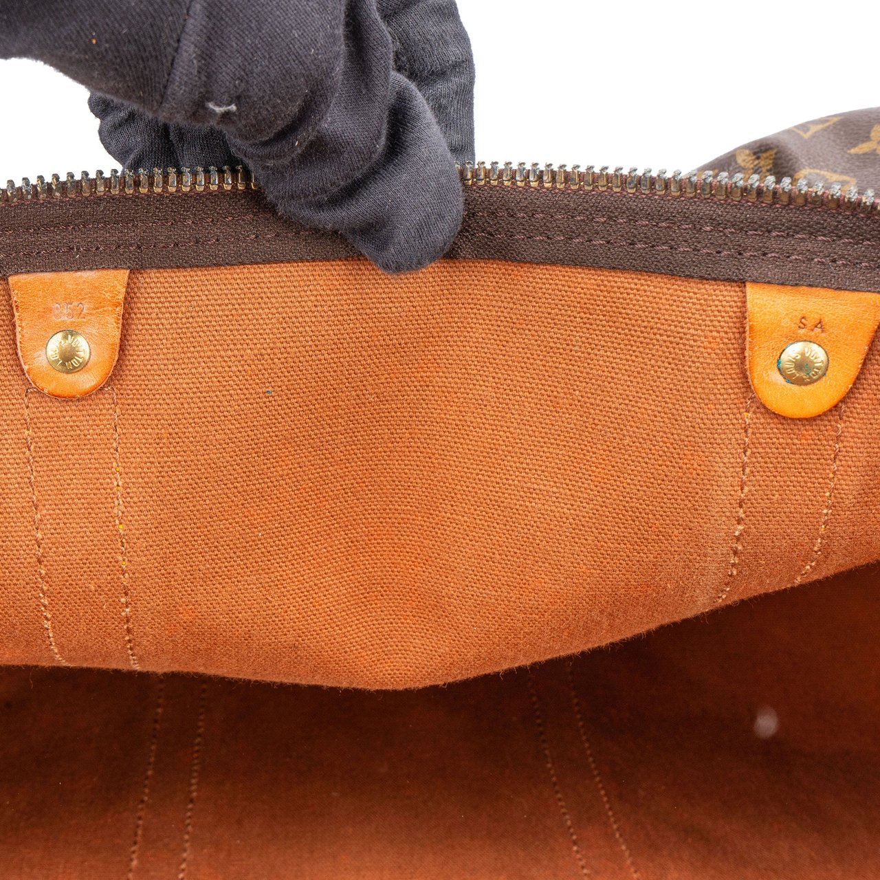 Louis Vuitton Louis Vuitton Canvas Monogram Keepall 60 Bruin