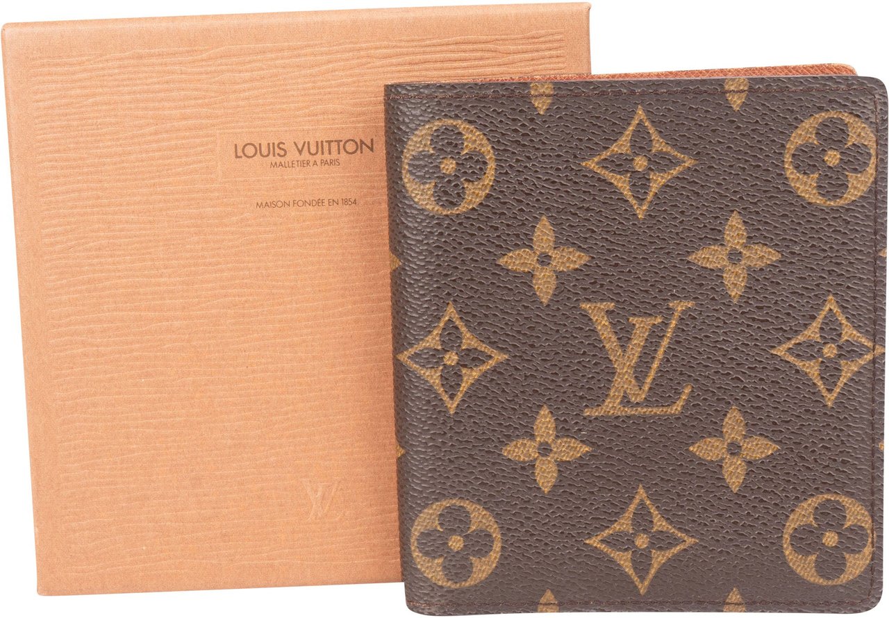 Louis Vuitton Louis Vuitton Canvas Monogram Marco Wallet Bruin