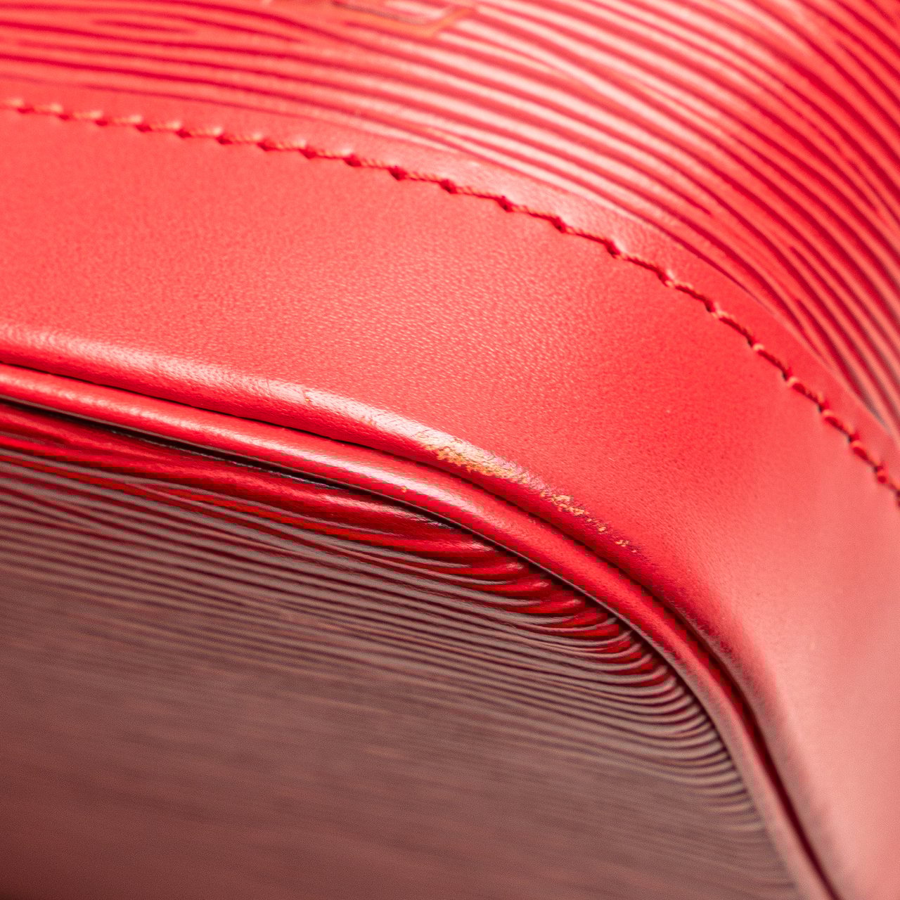 Louis Vuitton Epi Alma PM Rood