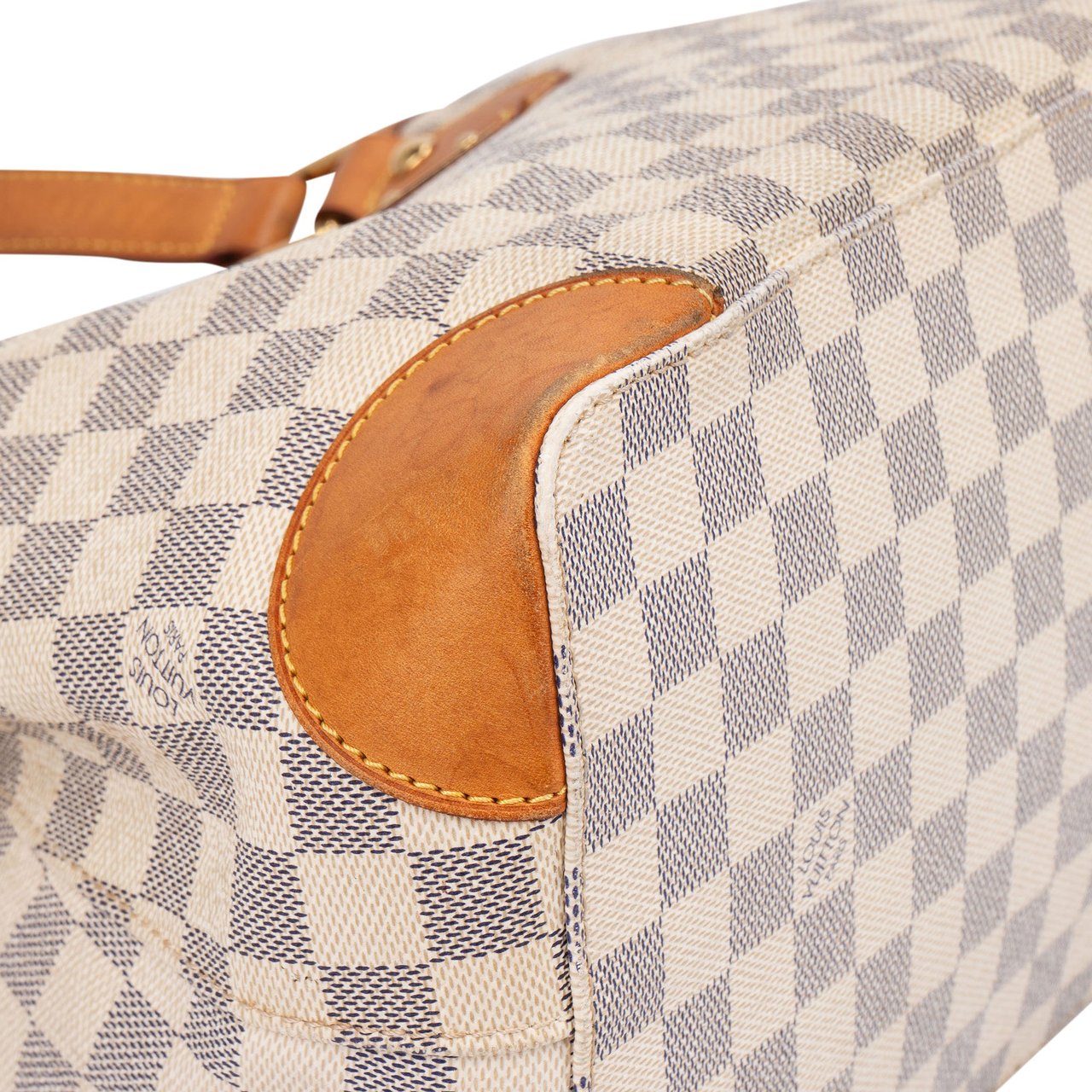 Louis Vuitton Louis Vuitton Damier Azur Monogram Hampstead PM Handbag Wit