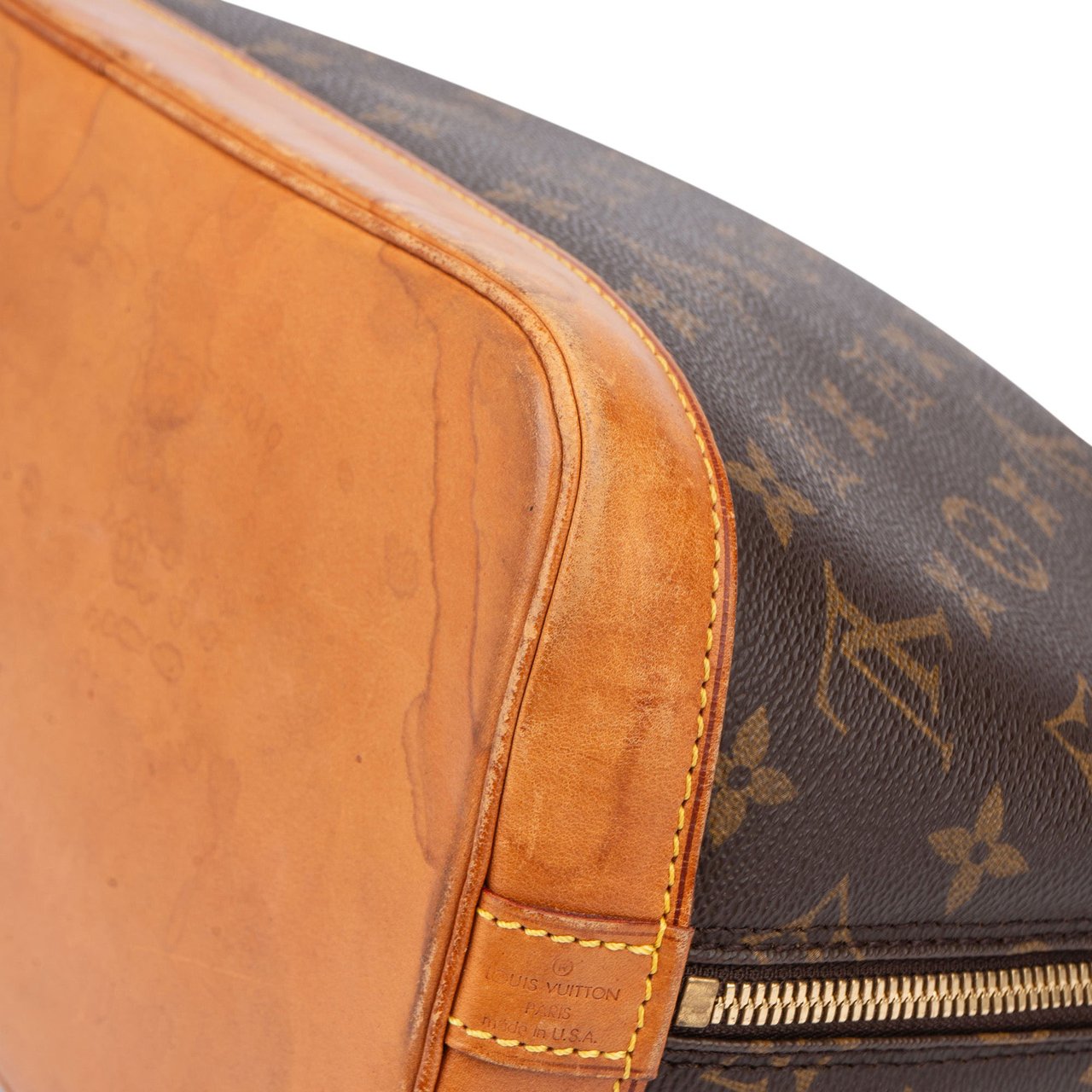 Louis Vuitton Louis Vuitton Canvas Monogram Alma PM Handbag Bruin