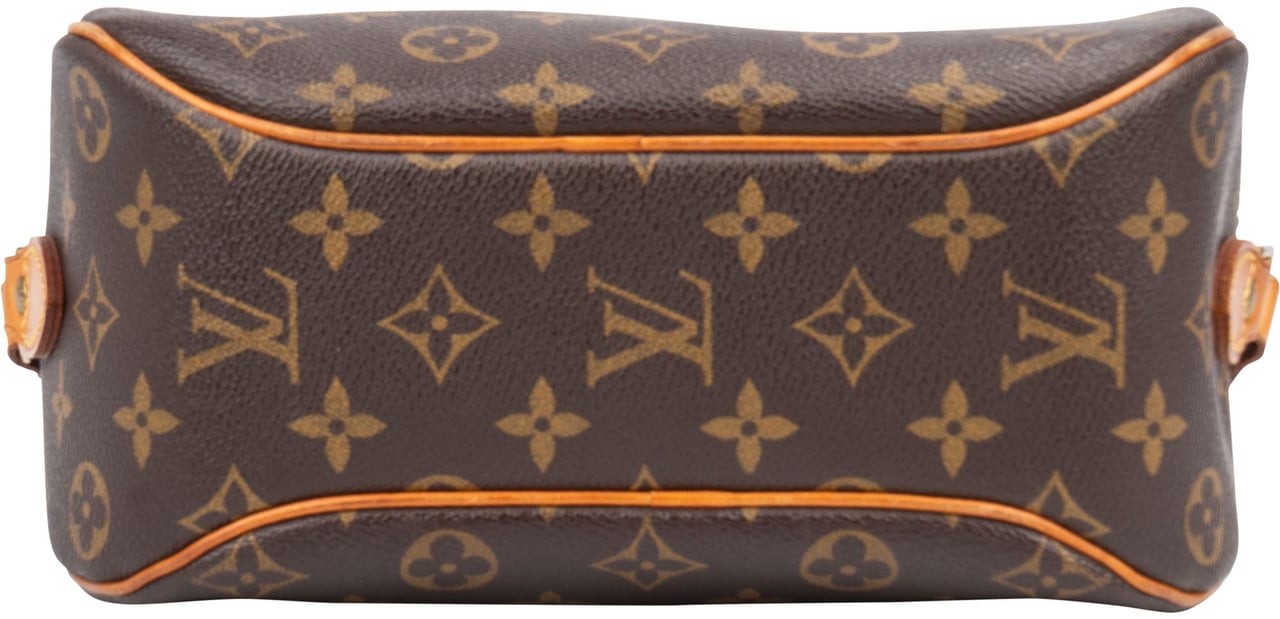 Louis Vuitton Louis Vuitton Canvas Monogram Blois Crossbody Bag Bruin