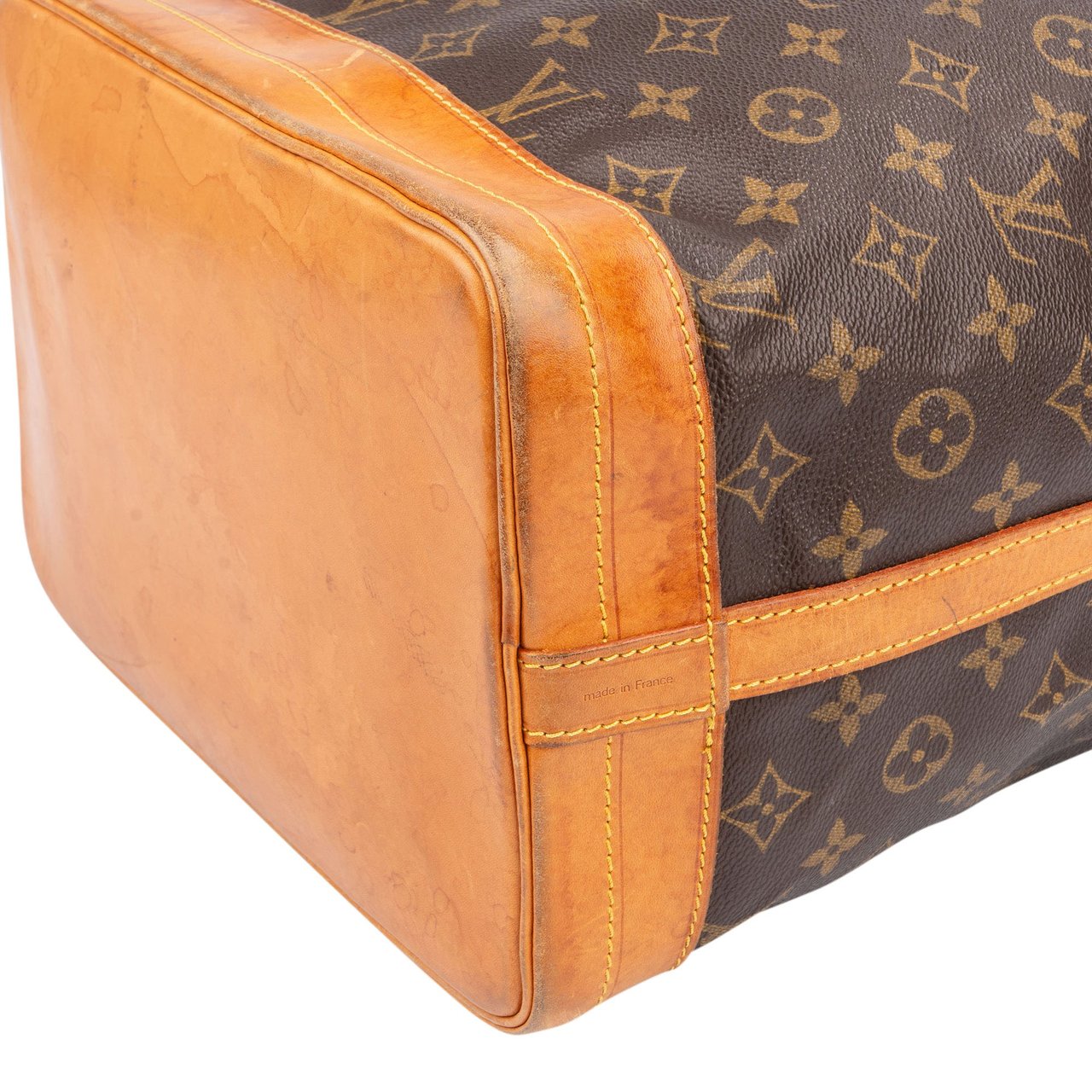 Louis Vuitton Louis Vuitton Canvas Monogram Sac Noe Grande Shoulder Bag Bruin
