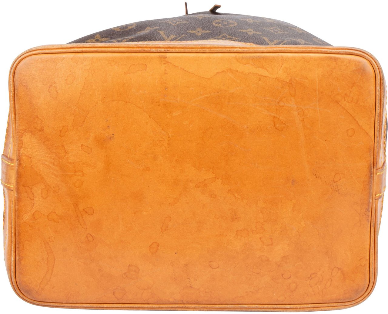 Louis Vuitton Louis Vuitton Canvas Monogram Sac Noe Grande Shoulder Bag Bruin