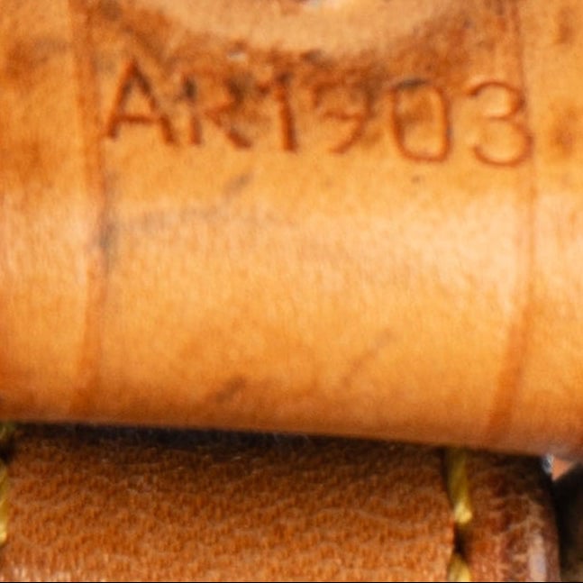 Louis Vuitton Louis Vuitton Canvas Monogram Sac Noe Grande Shoulder Bag Bruin