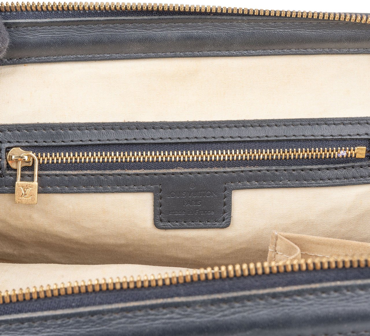 Louis Vuitton Louis Vuitton Mini Lin Monogram Josephine PM Handbag Donkergrijs