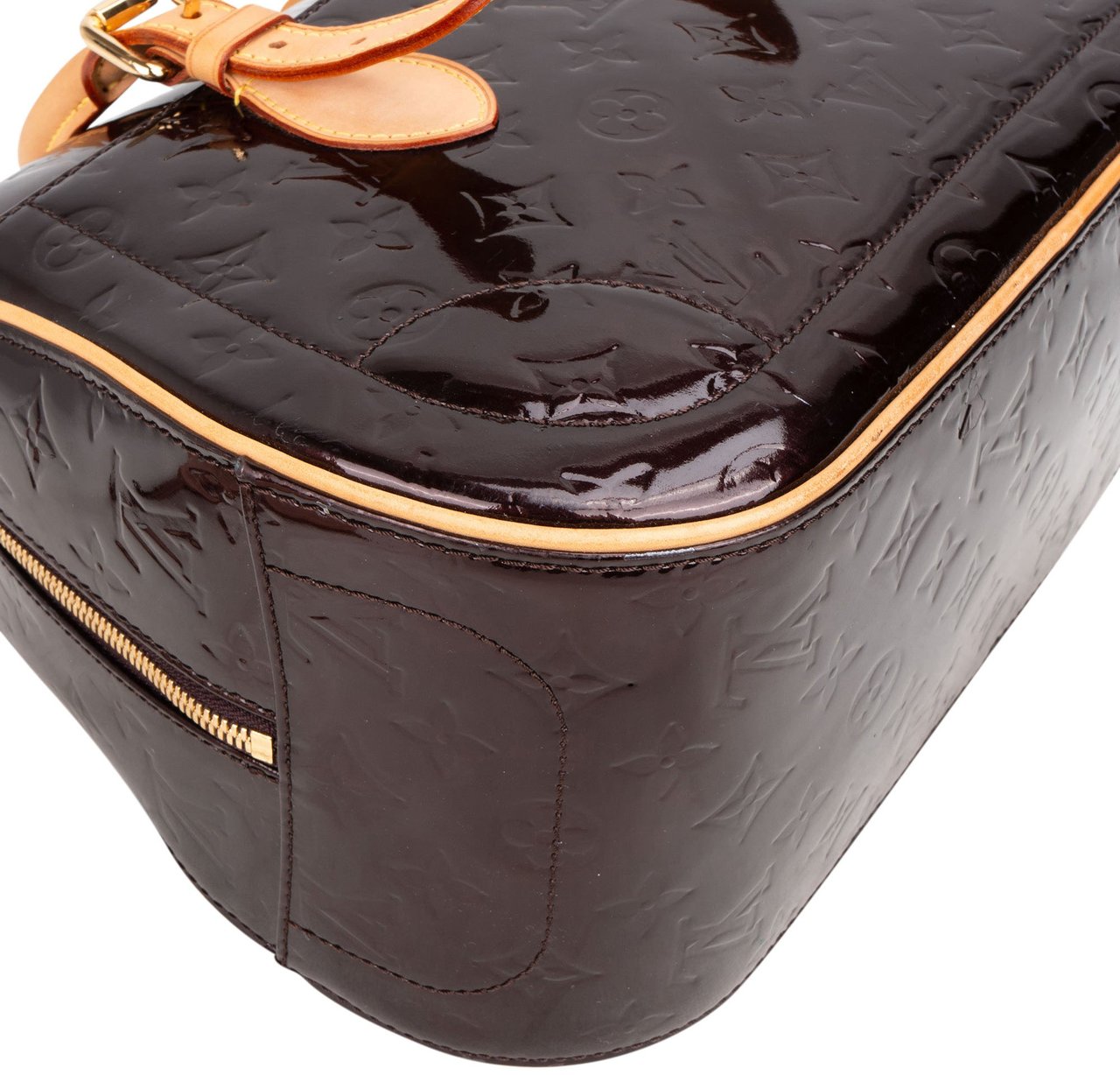 Louis Vuitton Louis Vuitton Vernis Monogram Summit Drive Handbag Divers