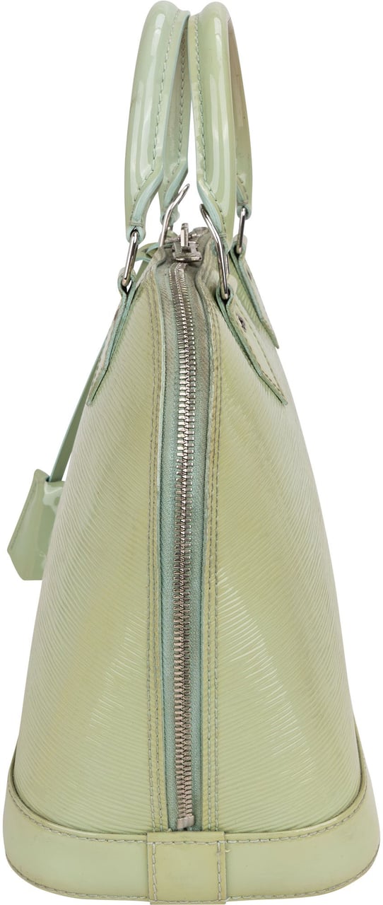 Louis Vuitton Louis Vuitton Green Epi Leather Alma PM Handbag Groen
