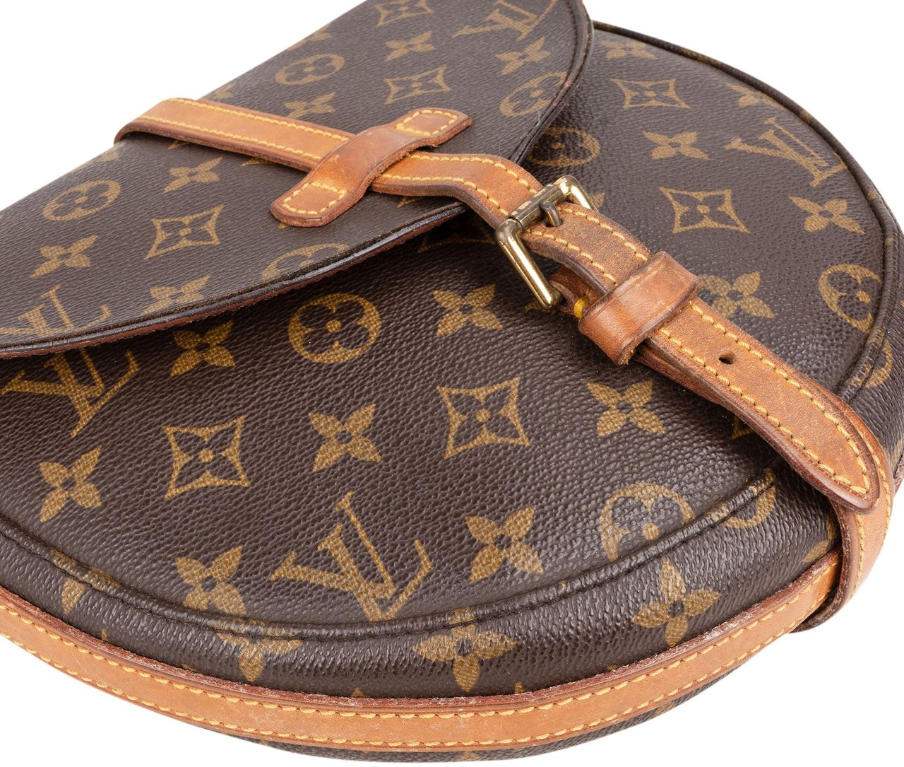 Louis Vuitton Louis Vuitton Canvas Monogram Chantilly MM Crossbody Bag Bruin