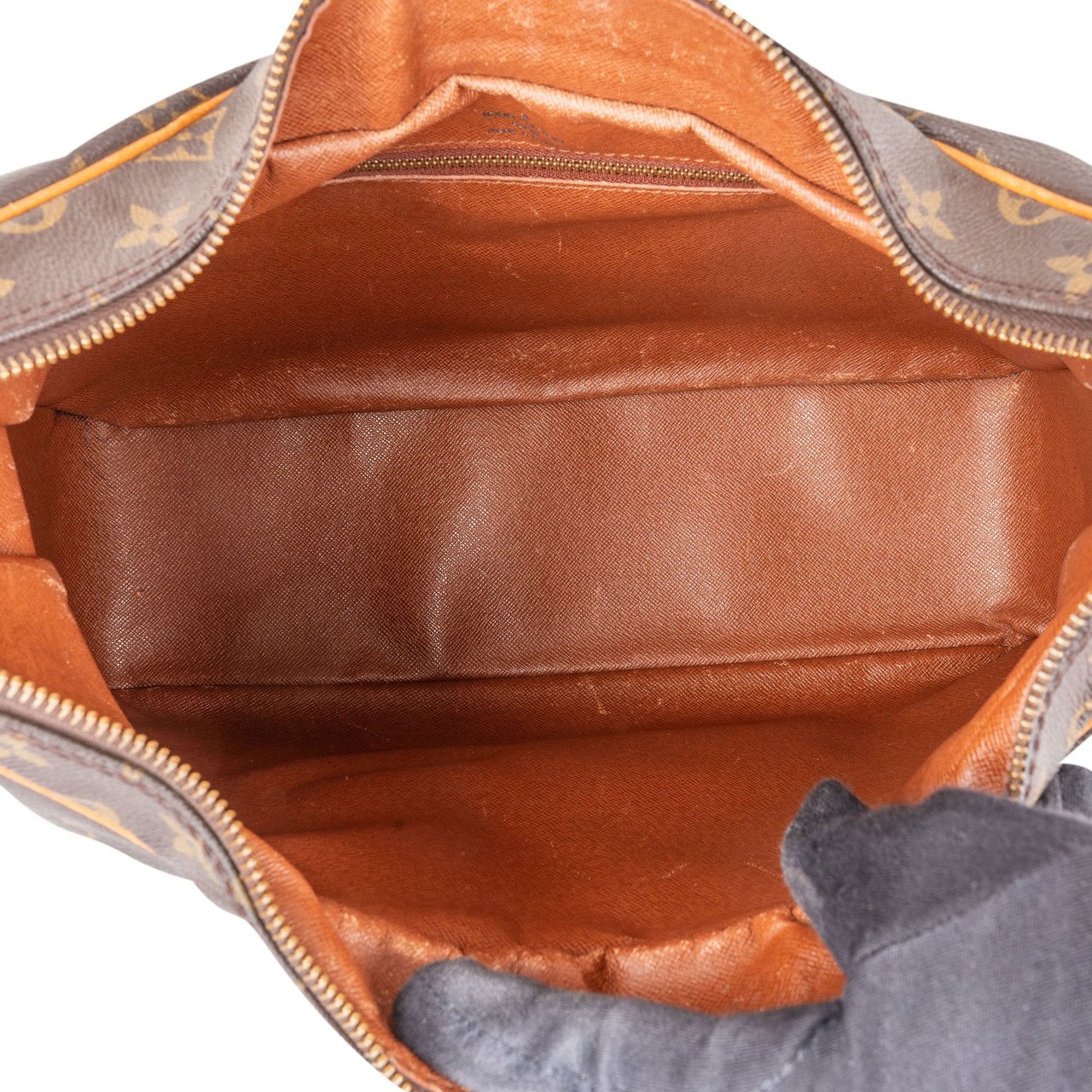 Louis Vuitton Louis Vuitton Canvas Monogram Boulogne Crossbody Bag Bruin