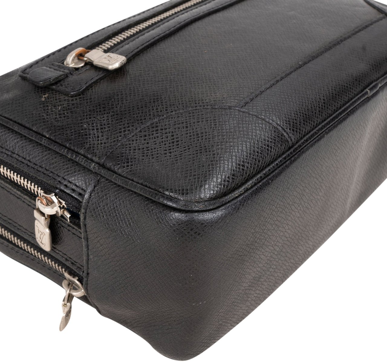 Louis Vuitton Louis Vuitton Black Leather Neo Pavel Clutch Zwart