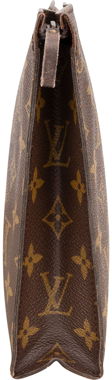 Louis Vuitton Louis Vuitton Canvas Monogram Poche Toilette 25 Clutch Bruin
