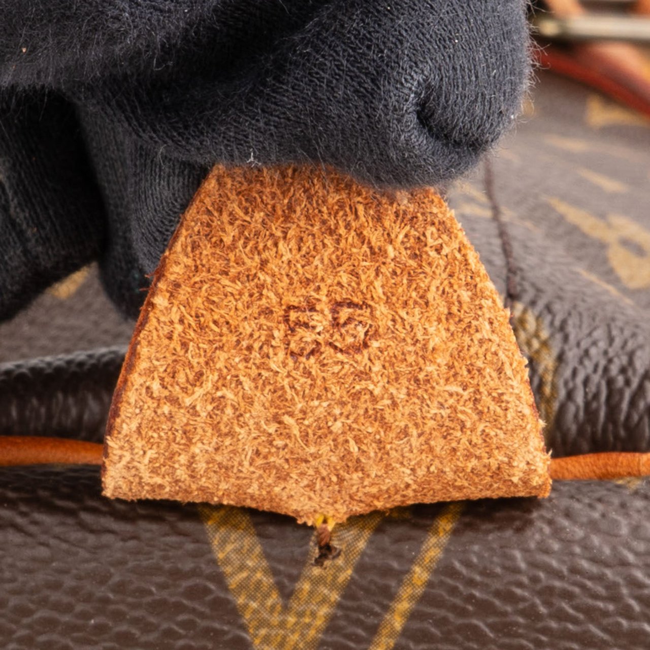 Louis Vuitton Louis Vuitton Canvas Monogram Keepall 55 Bruin