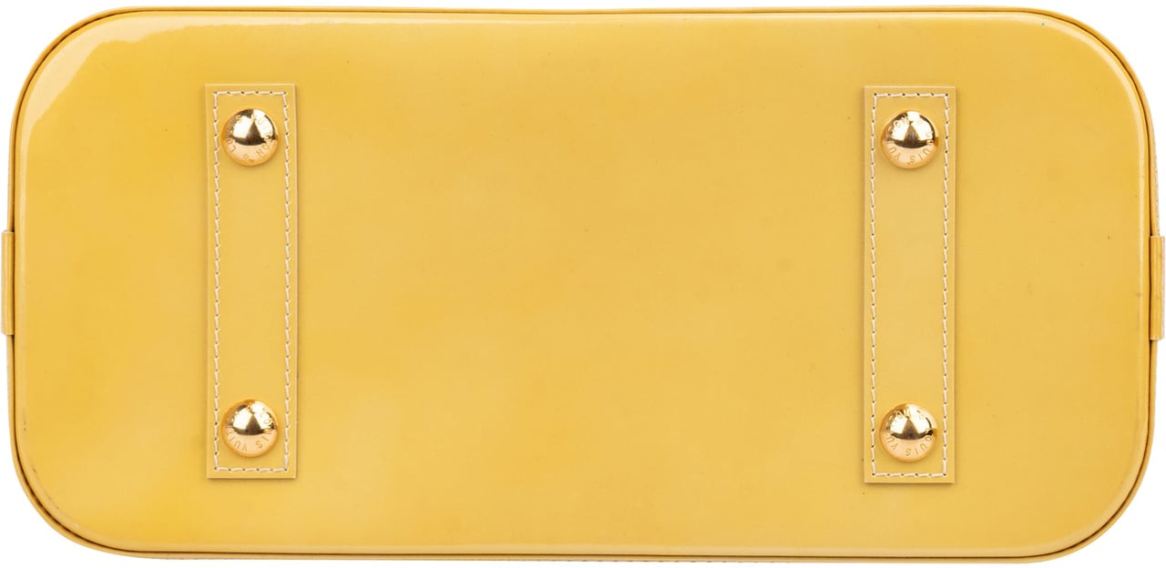Louis Vuitton Louis Vuitton Vernis Monogram Alma PM Handbag Geel
