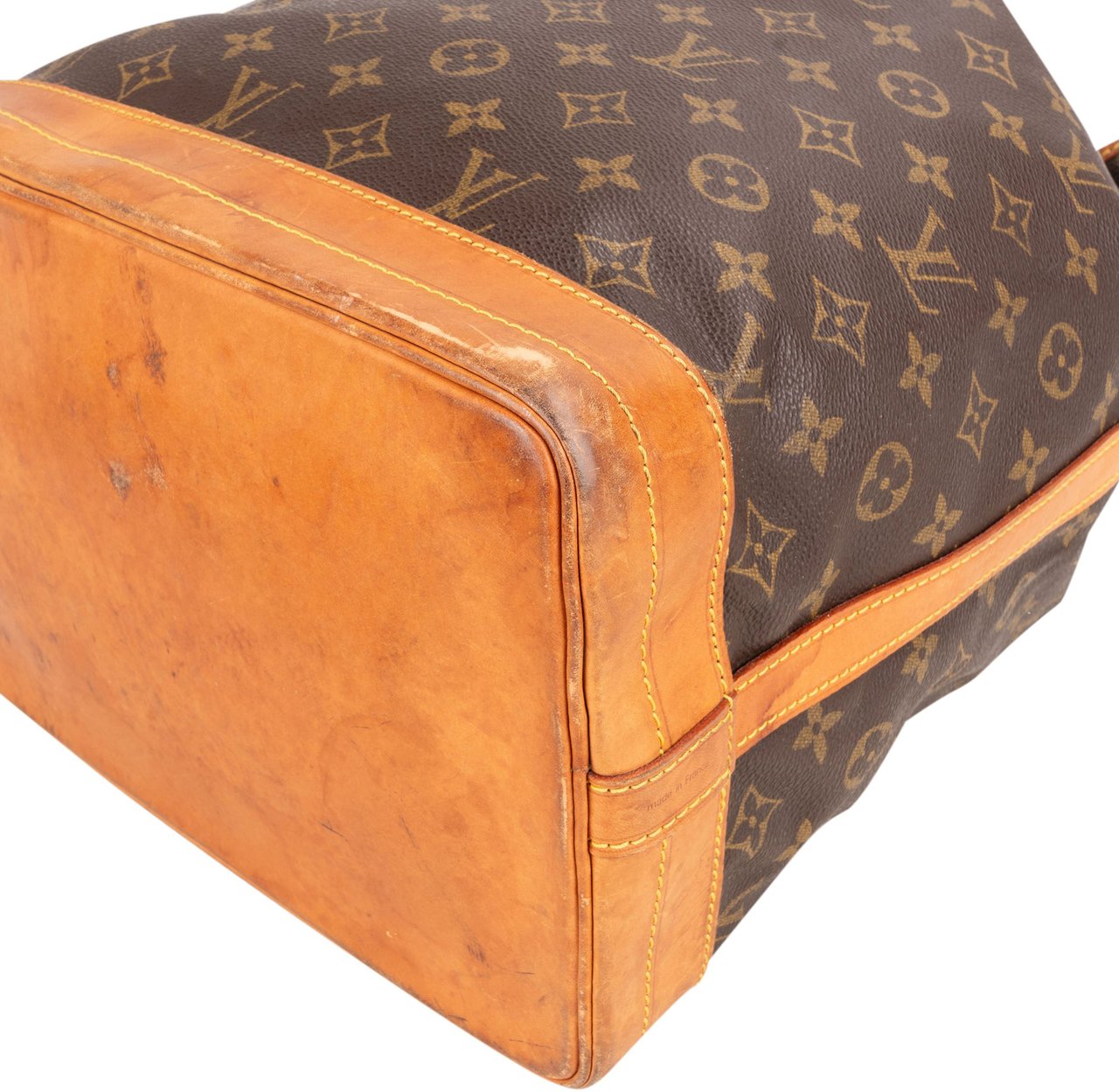 Louis Vuitton Louis Vuitton Canvas Monogram Sac Noe Grande Shoulder Bag Bruin