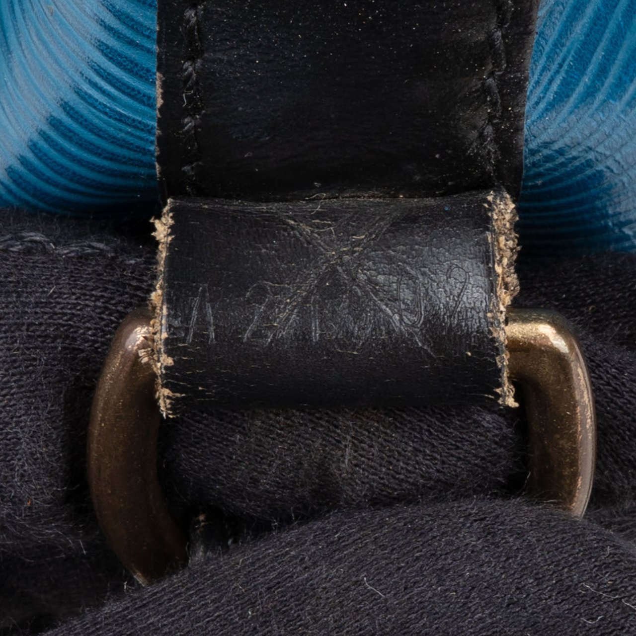 Louis Vuitton Louis Vuitton Bicolor Epi Leather Sac Noe Petit Shoulder Bag Blauw